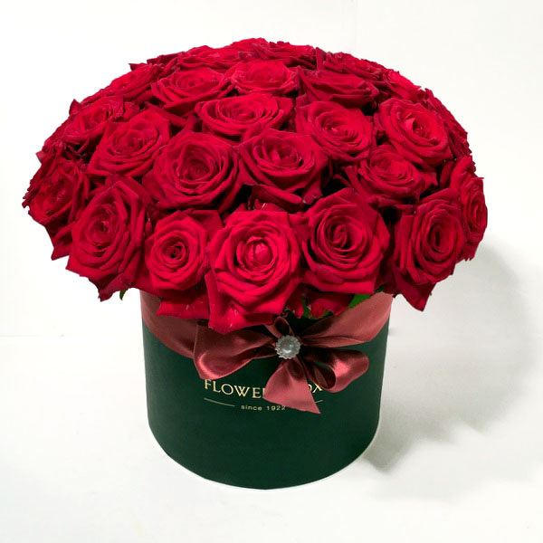 Karp_punaste_roosidega_suur